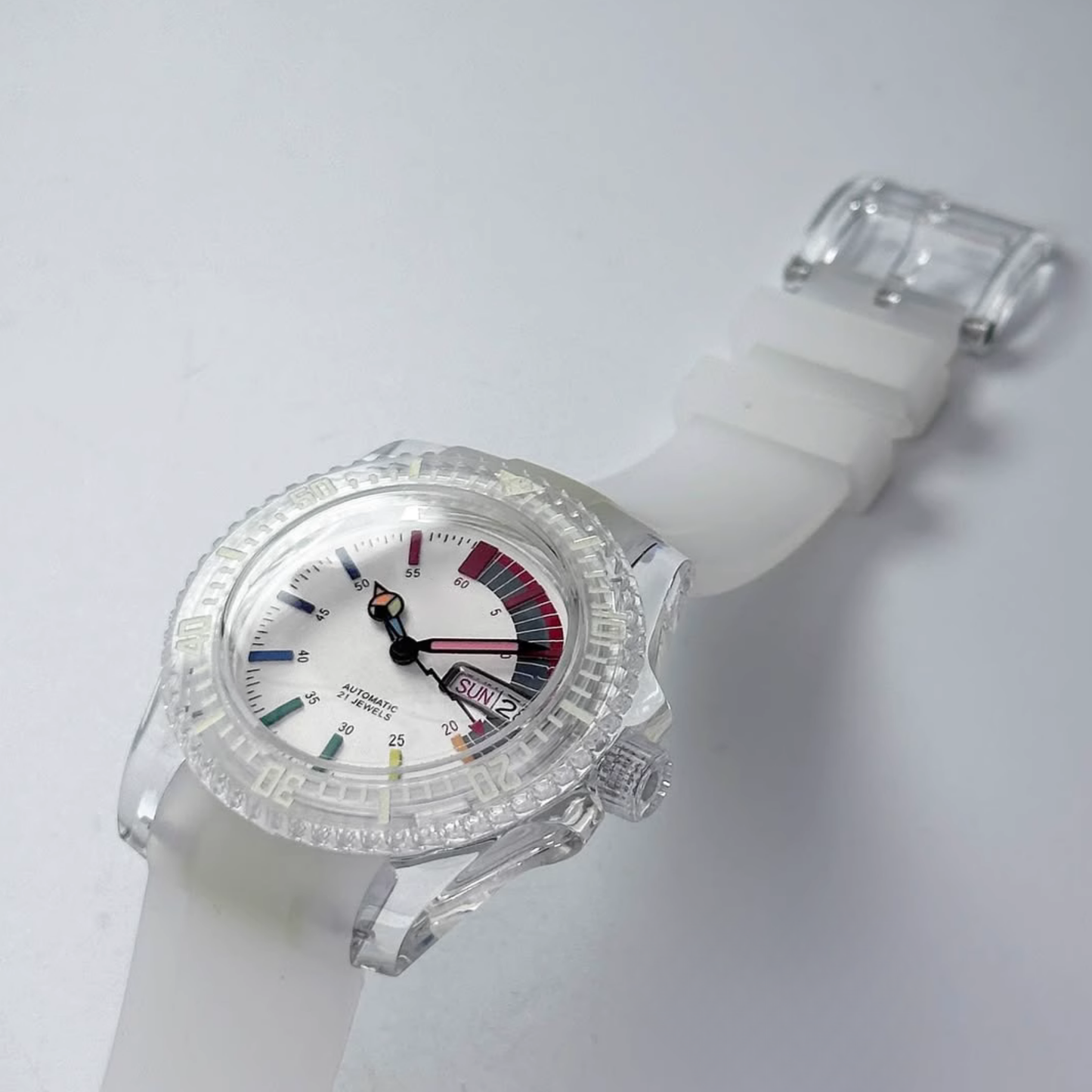 SEIKOMARINER | CLEAR WHITE