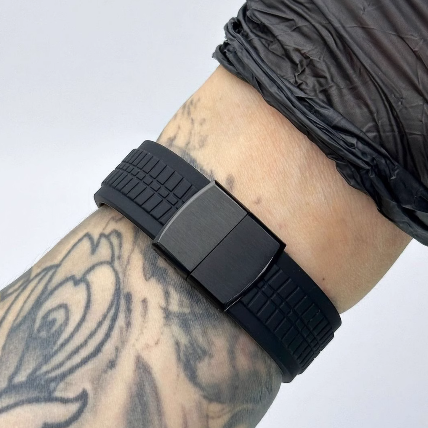 ROYAL SEIKOAK | BLACKHOLE