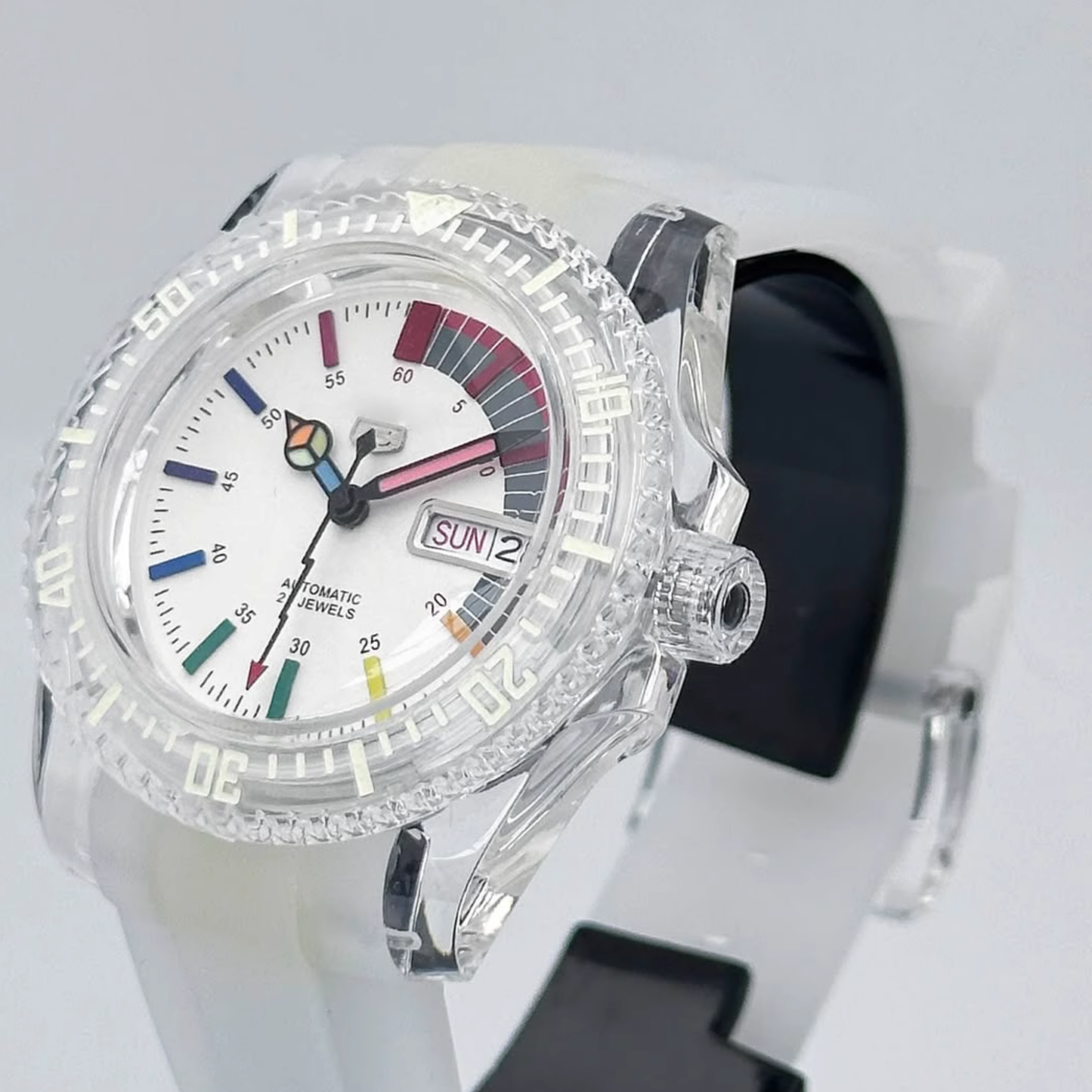 SEIKOMARINER | CLEAR WHITE