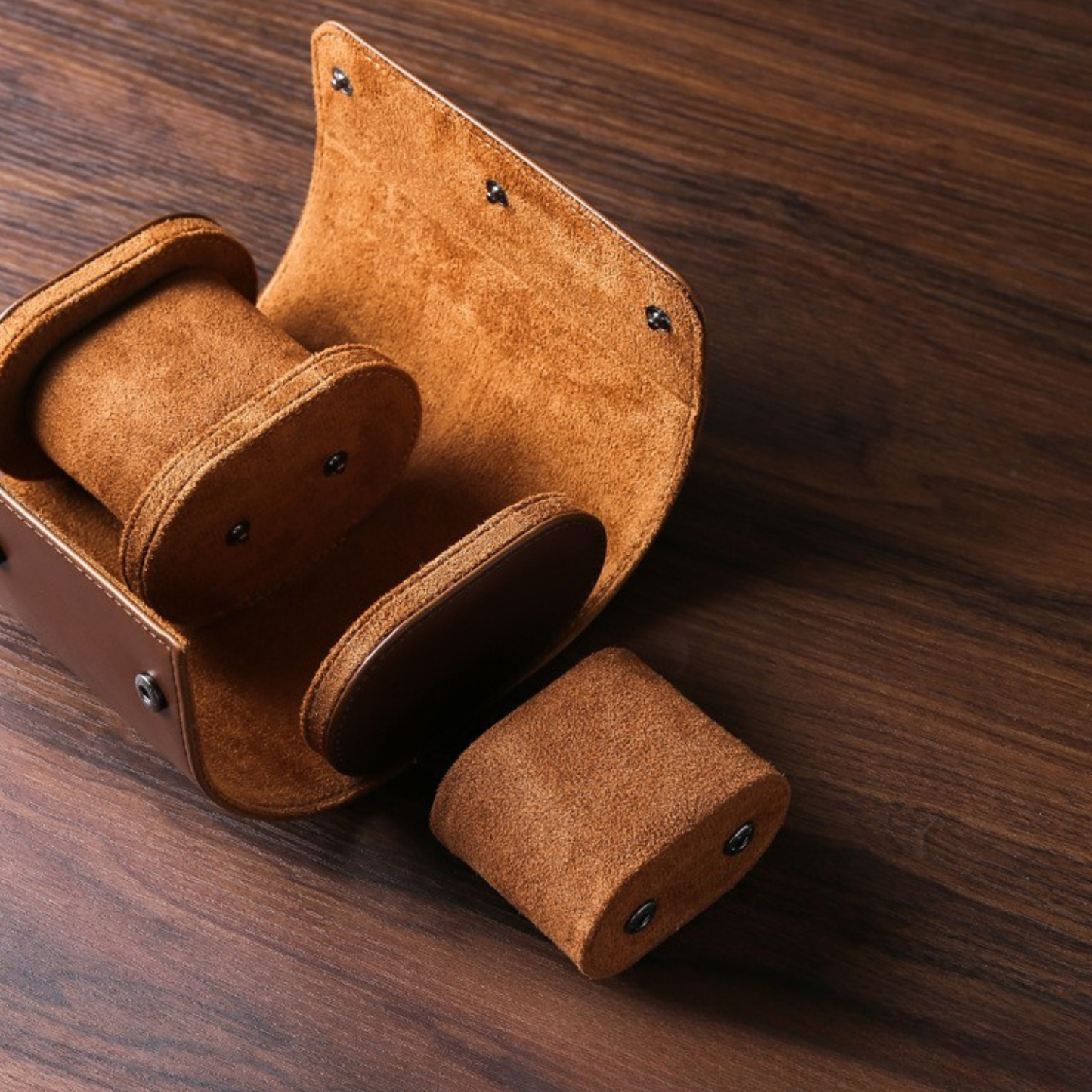 PREMIUM TRAVEL WATCH CASE - BROWN