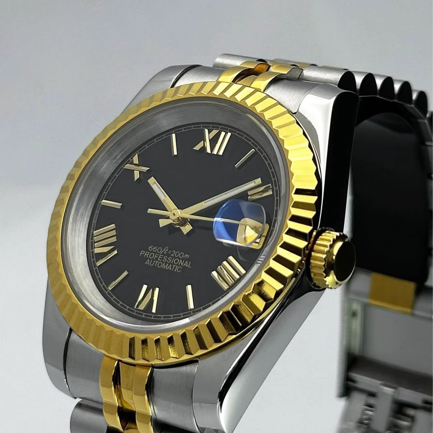SEIKOJUST | BLACK - GOLD