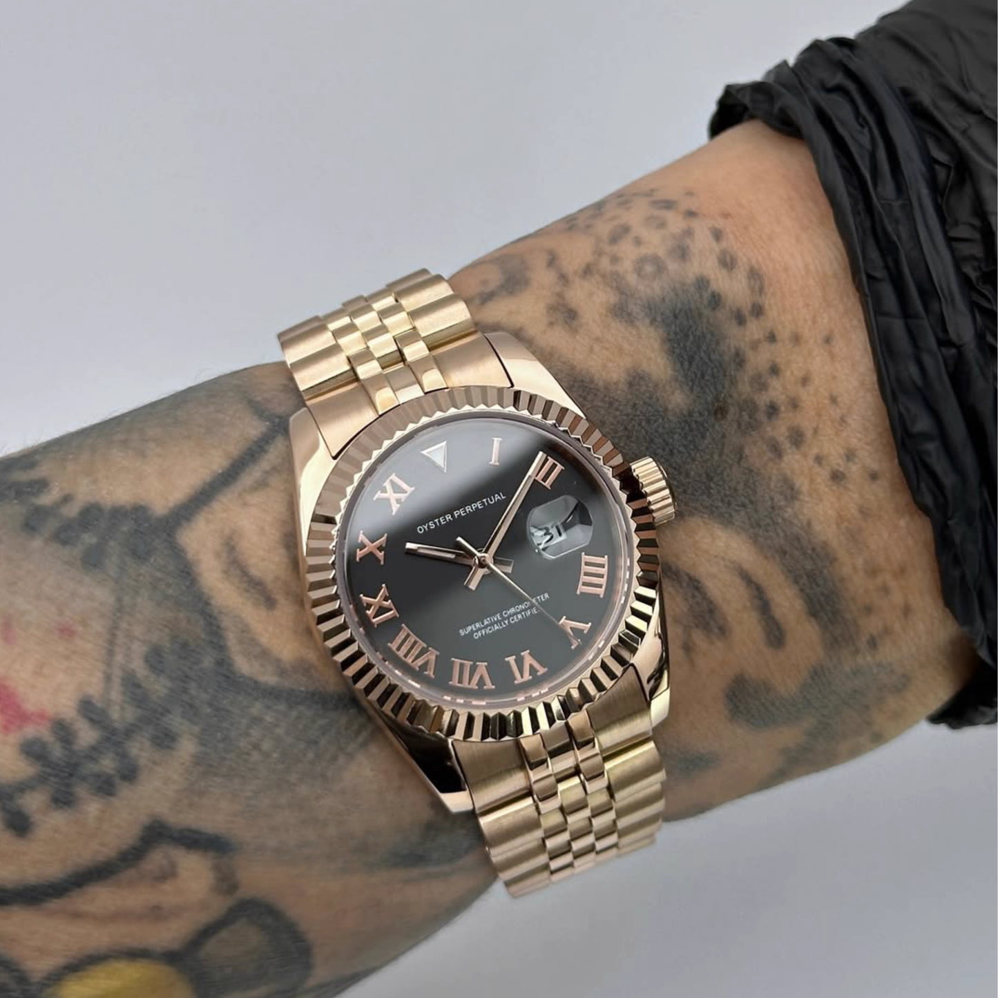 SEIKOJUST |  ROSE GOLD - BLACK
